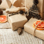 Plastic Free Packaging for a Plastic-free Christmas