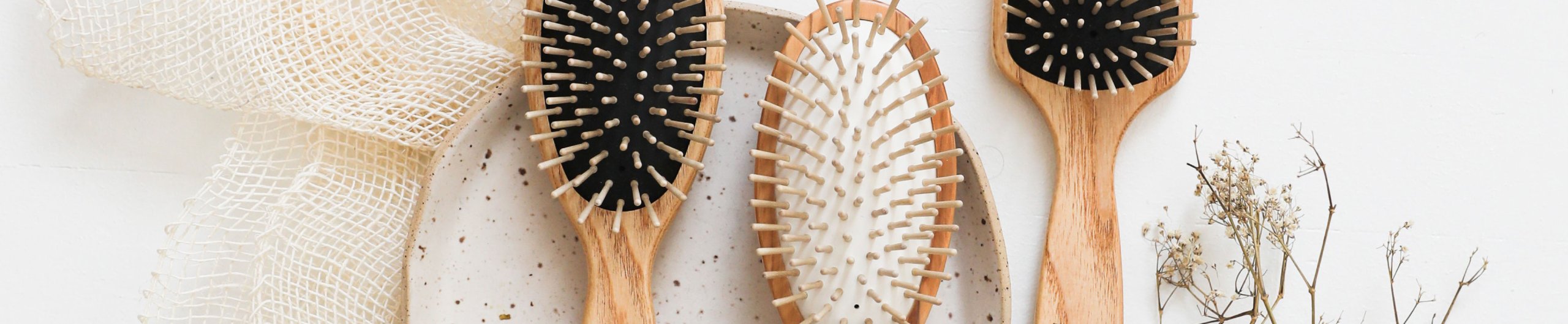 Tek Brushes and Combs